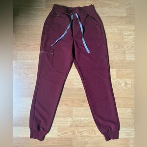Figs Zamora Women’s Scrub Pants- Burgundy